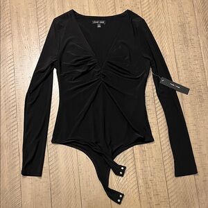Black Long-Sleeve V-Neck Ruched Bodysuit